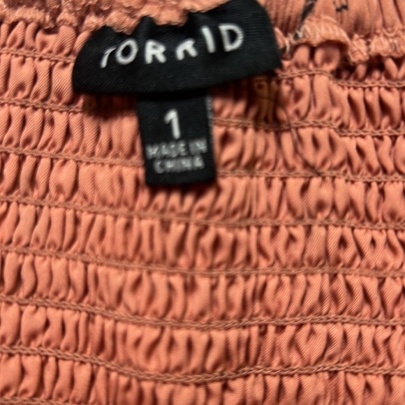 Torrid Floral Peach Spaghetti Strap Blouse - Picture 5 of 7